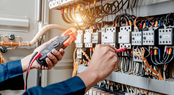 Best Circuit Breaker Repair  in La Harpe, IL